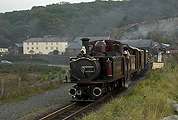 A final view of ‘Merddin Emrys’ at Pen Cob with it’s last train of the weekend.       (16/10/2005)