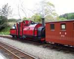 After watering, ‘Prince’ completes the manoeuvre and is locked in to the siding.   (04/05/2003)