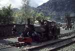 ‘Blanche’ running round at the top end of platform 2, Blaenau Ffestiniog   (18/09/2000)