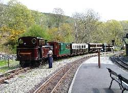 ‘Taliesin’ has shunted the Talking Train set into the siding at Tanybwlch.   (01/05/2004)