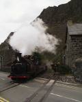 Palmerston at Glanypwll level crossing with an up goods train   (13/10/2002)