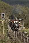 ‘David Lloyd George’ runs down through Rhiw Goch loop.   (24/09/2004)