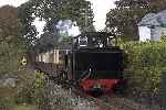 The Alco rolls down from Minffordd towards Lottie’s Crossing.   (26/09/2004)