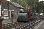 The Simplex arrives at Minffordd with van No 10, collecting the token to Rhiw Goch.   (26/09/2004)