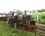 Chaloner & Taffy in the loop at Stonehenge Works, waiting for the up train to arrive. (07/09/2003)