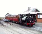 ‘Talyllyn’ and the vintage train await departure from Tywyn Wharf   (23/09/2001)