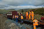 Another view of the gang unloading sleepers at Rhyd Ddu.       (18/09/2005)